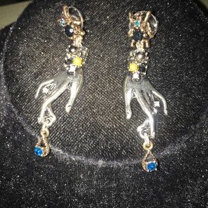SALE‼️New Unique Silvertone Dangling Hand Earrings